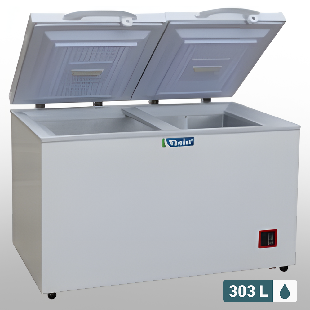 333L Chest Freezer with Dual Lids Closed – A 333L white chest freezer with closed dual lids, providing a sleek, insulated design.